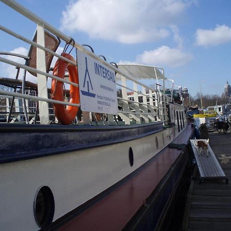 Intersail Hostel - Avontuur أمستردام المظهر الخارجي الصورة
